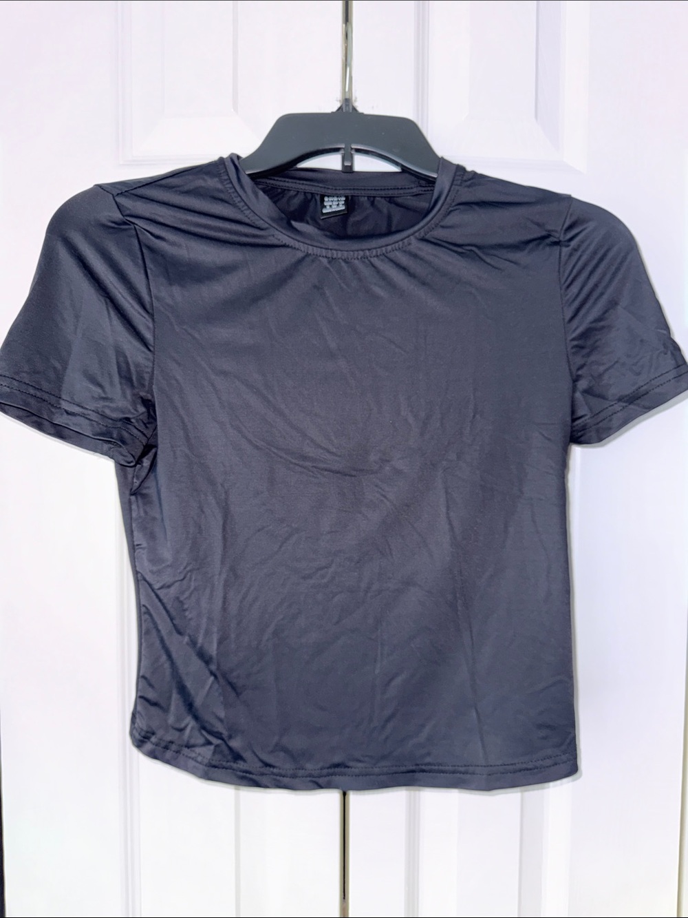 5 for $25. Cropped top,  Short Sleeve Athletic T-Shirt. Bundle to Save